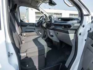 Ford Transit Custom 320 L1 TREND 170PS Autom SHZ Bild 3