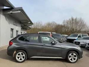 BMW X1 18 d xDrive Automatik,Ahk,Navi,Bi-Xenon,Sound Bild 2