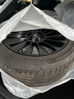 Tesla Model Y Bild 3