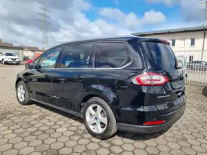 Ford Galaxy 2.0 TDCi Titanium "Automatik" 7-Sitze "Navi-Pano.. Bild 4