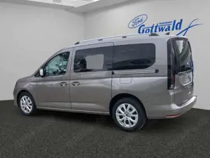 Ford Grand Tourneo Titanium L2 LED Sitz-Paket 17 abn.AHV Bild 4