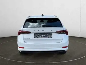 Skoda Octavia Combi 1.4 TSI iV DSG Style Navi,LM18,Can Bild 4