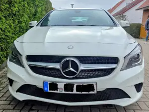 Mercedes-Benz CLA 180 CLA 180 7G-DCT Urban