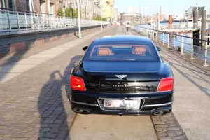 Bentley Flying Spur Bild 5