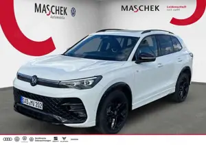 Volkswagen Tiguan R-Line 2.0 TDI AHK ACC IQ. Light Black Style Black