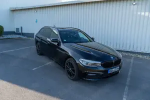BMW 530 530d xDrive/Massage/Sitzbelüftung/Panorama Bild 2