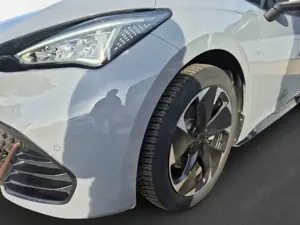 CUPRA Born 58kWh SHZ Allwetter 19Zoll Batteriezertifikat Bild 4