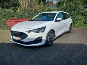 Ford Focus Turnier 1.0 EcoBoost Hybrid Titanium Style