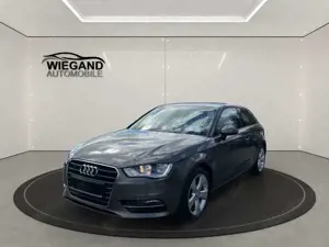 Audi A3 1.8 TFSI S tronic Ambition+AHK+TEIL/LEDER