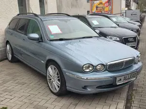 Jaguar X-Type