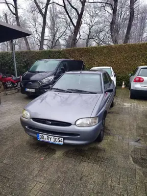 Ford Escort