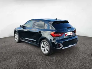 Audi A1 35 TFSI S-tronic LED ACC Navi  PDC Bild 4