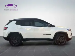 Jeep Compass 80th Anniversary Plug-In Hybrid 4WD Bild 4