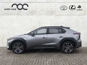 Toyota bZ4X AWD Panorama Navi Memory Sitze Soundsystem JBL 360 Bild 3