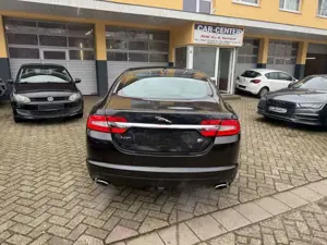 Jaguar XF S 3.0 V6 Diesel*LEDER*NAVI*KAMERA**** Bild 3