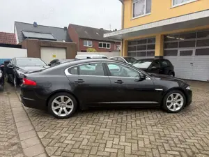 Jaguar XF S 3.0 V6 Diesel*LEDER*NAVI*KAMERA**** Bild 4