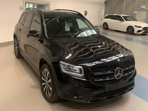 Mercedes-Benz GLB 180 GLB 180 d 8G-DCT Progressive