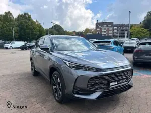 MG HS HEV LUX MY25.5