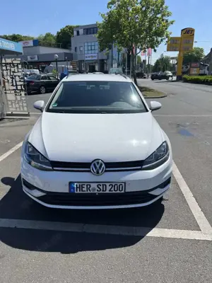 Volkswagen Golf Variant 1.6 TDI SCR DSG Trendline