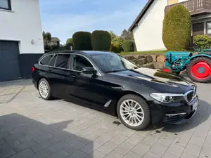 BMW 520 520d xDrive Touring Aut. Luxury Line