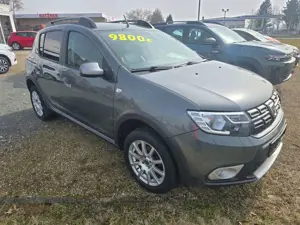 Dacia Sandero Stepway TCe 90 Celebration +Einp. hilfe+Kamera