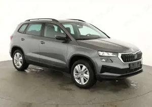 Skoda Karoq Selection 2.0 TDI DSG 4x4 Selection, AHK, Navi,...