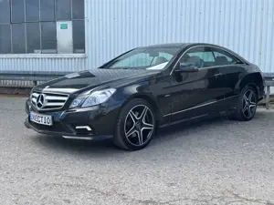 Mercedes-Benz E 350 Coupe * AMG Line * Pano *Harman/Kardon