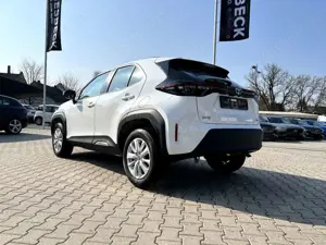 Toyota Yaris Cross 1.5 E FWD Comfort *Kamera PDC v+h* Bild 2