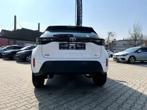 Toyota Yaris Cross 1.5 E FWD Comfort *Kamera PDC v+h* Bild 3