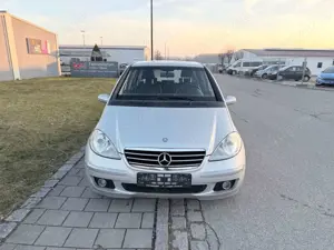 Mercedes-Benz A 170 AUTOMATIK*TÜV NEU*SERVICE NEU*GARANTIE Bild 2