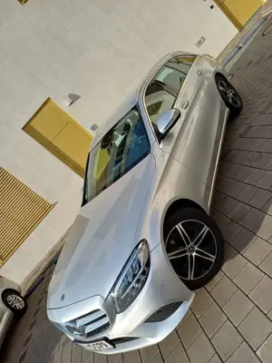 Mercedes-Benz C 200 C 200 d T 9G-TRONIC