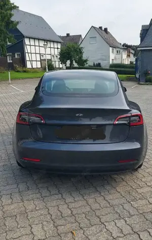 Tesla Model 3 Model 3 RWD Hinterradantrieb Bild 5