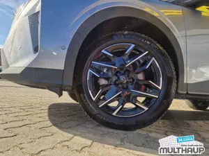 Peugeot 5008 Hybrid 145 Allure LED SHZ Alarm 360 Kamera Bild 2