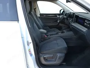 Volkswagen Tiguan 2.0 TDI DSG Elegance AHK/LED-PLUS/NAVI/RFK/PARK-A Bild 4