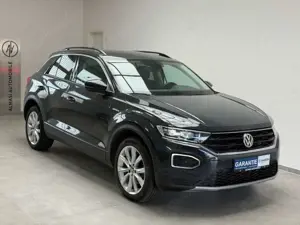 Volkswagen T-Roc IQ.DRIVE 4Motion 2.0 TDI / Allrad / AHK