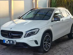 Mercedes-Benz GLA 180 7G-DCT Urban