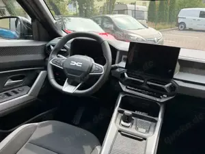 Dacia Bigster HYBRID 155 Journey WINNWA EDITION Bild 5