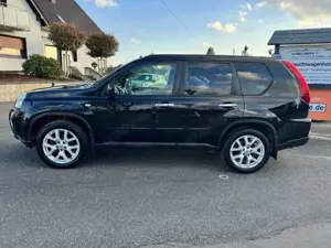 Nissan X-Trail LE 4X4 *2,0 dCi *LEDER*XENON*CAM* Bild 4