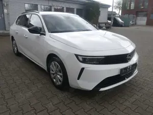Opel Astra L 1.2 SportsTourer Edition Navi LED Kamera