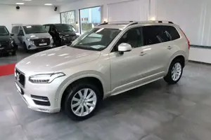 Volvo XC90 Momentum *7-SITZER + LEDER + NAVI + 360CAM*