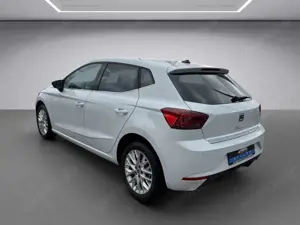 SEAT Ibiza Xcellence 1.0 TSI 6-Gang Rückfahrkamera, Navigation, LED Bild 3