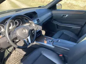 Mercedes-Benz E 220 E-Klasse T-Modell Diesel T CDI DPF BlueEFFICIENCY Bild 3