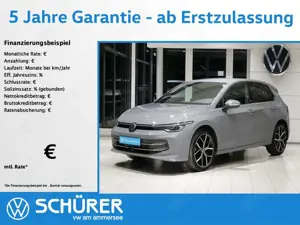 Volkswagen Golf VIII 1.5eTSI DSG Edition 50 AHK StdHz RKam Keyless