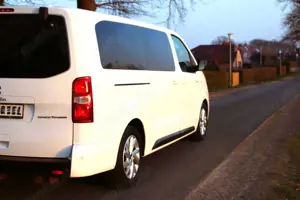 Citroen Spacetourer Spacetourer XL 2.0 BlueHDi 180 EAT8 Rip Curl Bild 4
