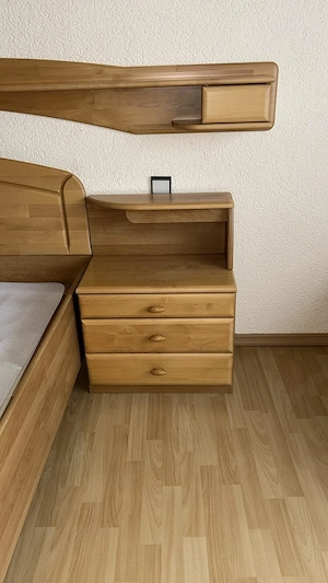 Schlafzimmereinrichtung Bild 4