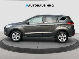 Ford Kuga 4x4 Trend Aut. *SITZHZ*PDC*TEMPOMAT*AHK* Bild 2