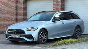 Mercedes-Benz C 300 C 300 e T 9G-TRONIC AMG Line