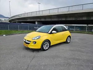 Opel Adam Neue Tüv. 2. 2028  Neue Service