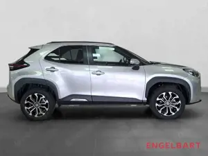 Toyota Yaris Cross 1.5 Hybrid Teamplayer Winter+Safety Paket Bild 5