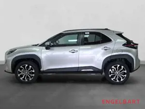 Toyota Yaris Cross 1.5 Hybrid Teamplayer Winter+Safety Paket Bild 2